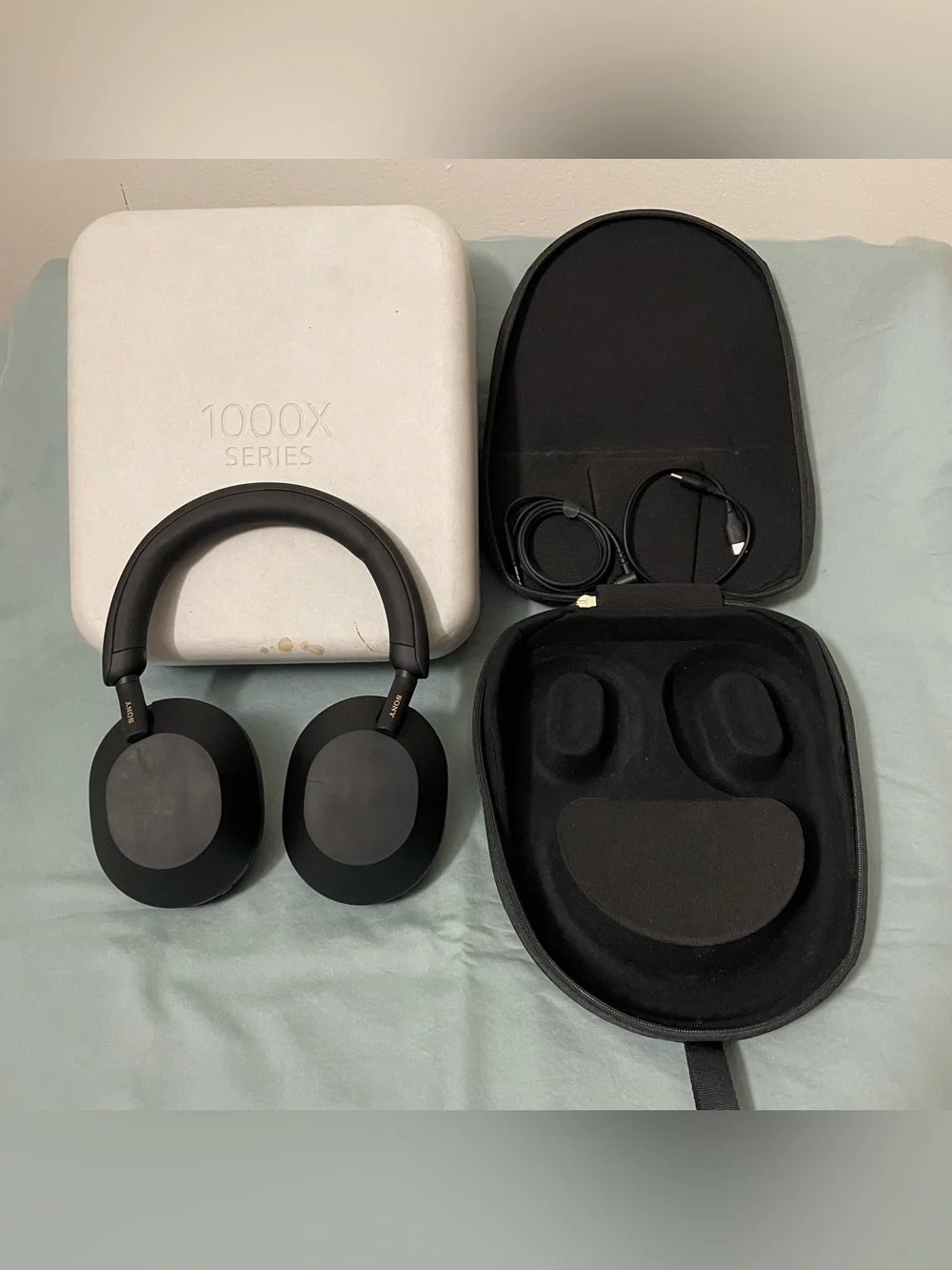 Sony WH-1000xM5 Wireless Noise Cancelling Headphones